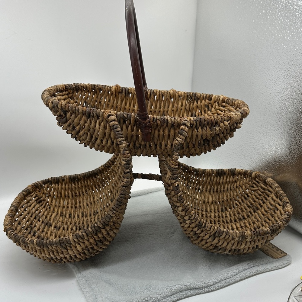 Pier 1 Imports 3 in 1 Natural Materials Woven Baskets